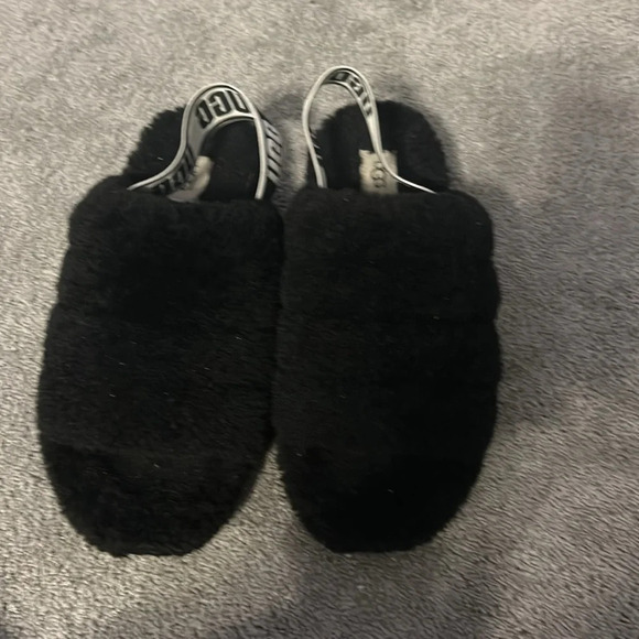 ugg fluffy slippers - Picture 2 of 3